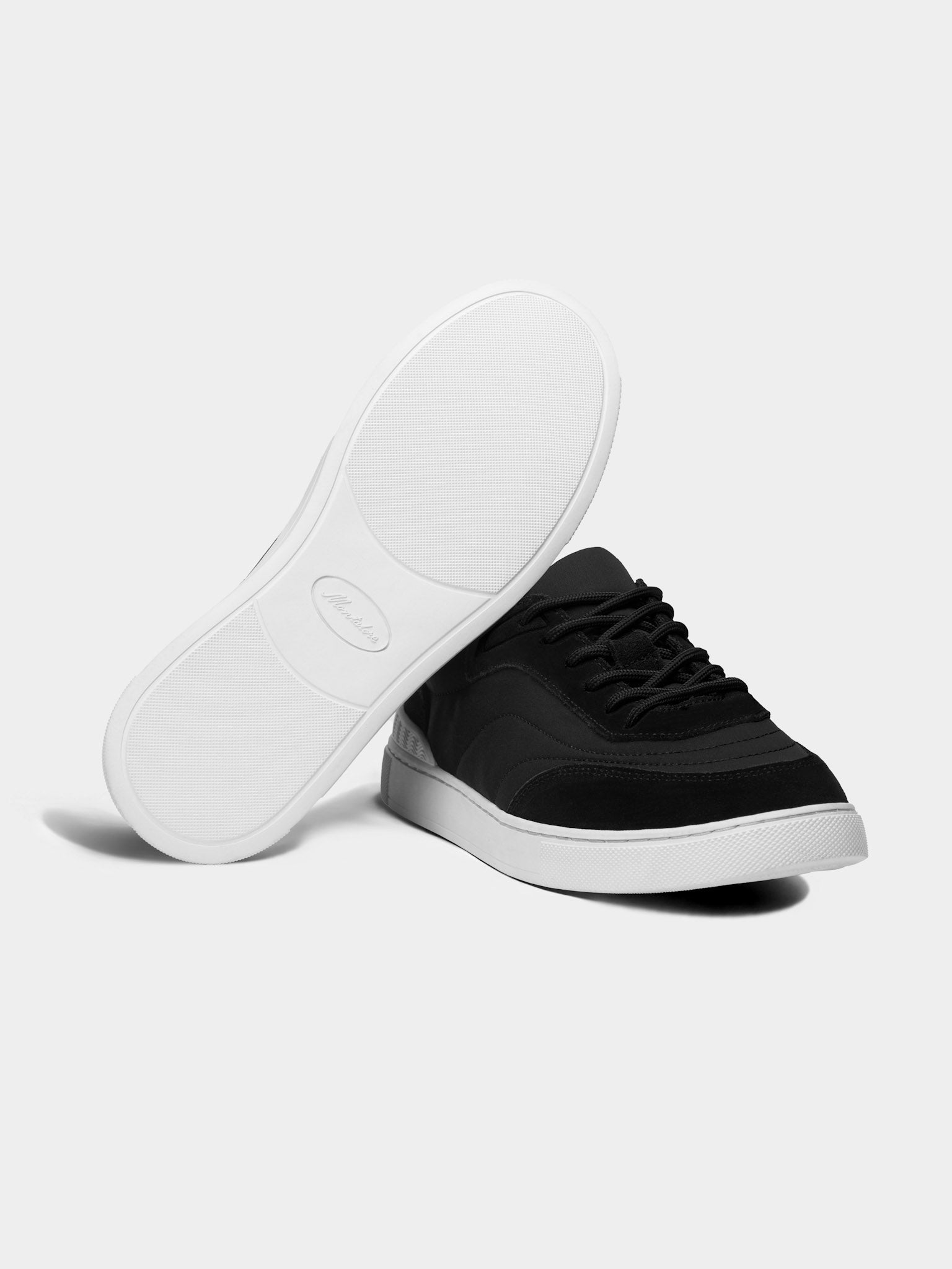 Everest Leisure Sneaker - Midnight Black